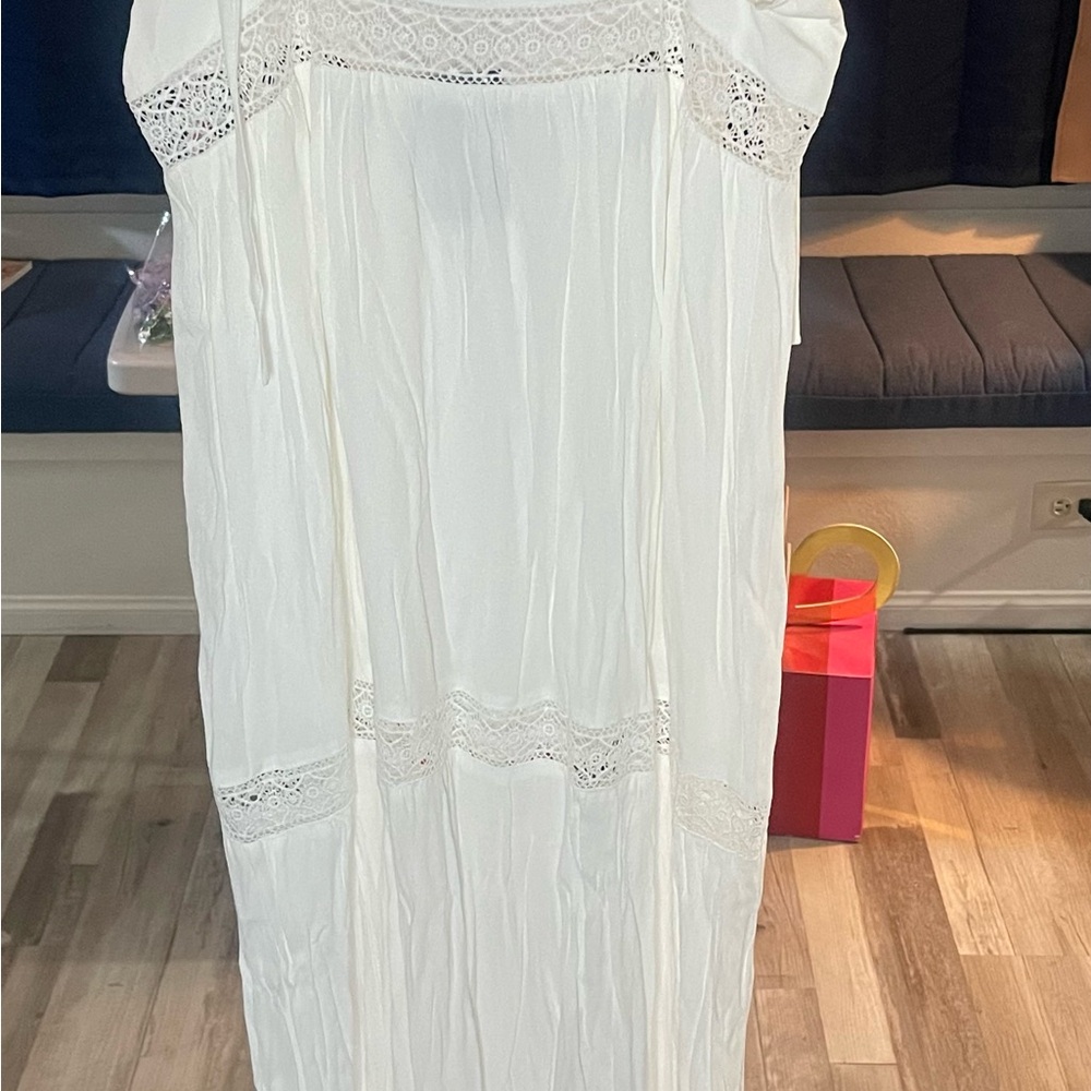 Forever 21 White Button-Front Chemise with Lace & Tie Detail. NWT. - Picture 12 of 12